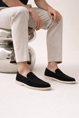 Leonis Suede Loafers Black
